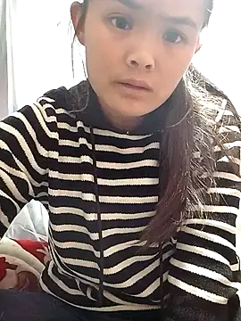 Snapshot of xinhxinhcute chatting on November 2, 2025, 9:03 am xinhxinhcute online show from November 2, 2025, 9:03 am