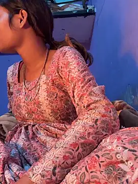 Hot Mayra  online show from December 21, 2025, 6:59 am