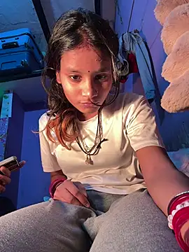 Hot Mayra  online show from January 5, 2026, 5:49 pm