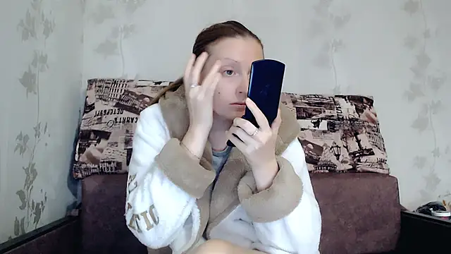 angelllsexy online show from October 28, 2025, 1:21 pm