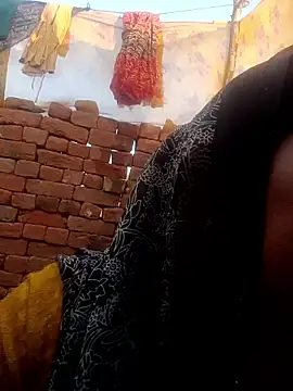 Snapshot of Hot_rachnasexy chatting on June 9, 2026, 1:17 am Hot rachnasexy online show from June 9, 2026, 1:17 am