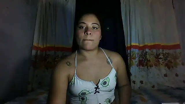Snapshot of Iris___ chatting on October 5, 2025, 12:34 am Iris online show from October 5, 2025, 12:34 am