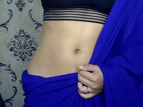 Snapshot of queen_visakha chatting on June 26, 2026, 6:03 pm queen visakha online show from June 26, 2026, 6:03 pm