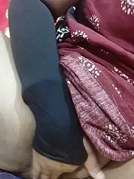 desi boudi87 online show from January 10, 2026, 5:14 am