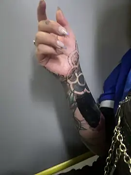 Snapshot of MAGIC_TESSA chatting on January 14, 2026, 10:52 am MAGIC TESSA online show from January 14, 2026, 10:52 am