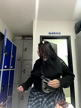 Snapshot of MAGIC_TESSA chatting on January 9, 2026, 11:06 am MAGIC TESSA online show from January 9, 2026, 11:06 am