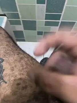 FromVnz online show from March 2, 2026, 7:43 pm