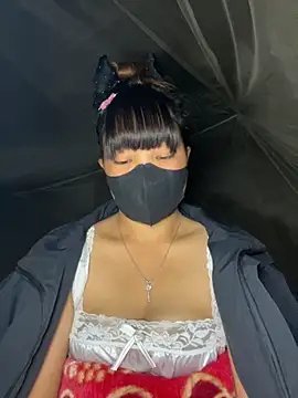 Snapshot of delwyn- chatting on November 23, 2025, 2:16 pm delwyn- online show from November 23, 2025, 2:16 pm