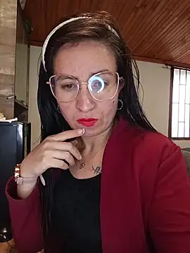 Snapshot of ERIKA__29 chatting on October 14, 2025, 12:06 pm ERIKA 29 online show from October 14, 2025, 12:06 pm