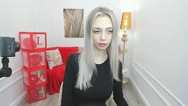 Snapshot of EmilyGraydis chatting on February 8, 2026, 7:22 pm EmilyGraydis online show from February 8, 2026, 7:22 pm