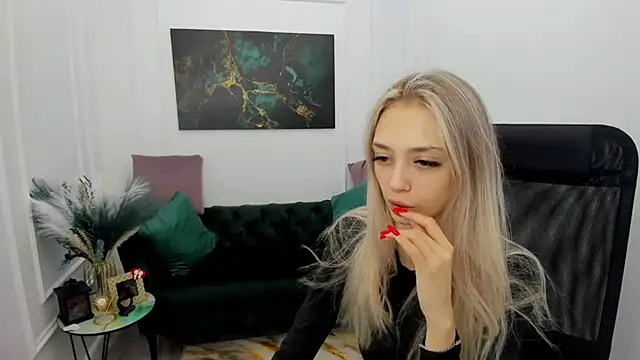 Snapshot of EmilyGraydis chatting on February 19, 2026, 3:25 am EmilyGraydis online show from February 19, 2026, 3:25 am