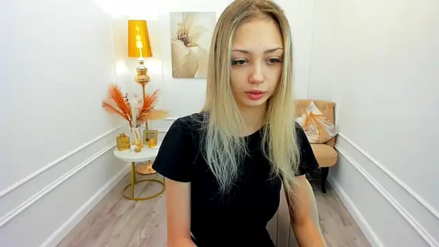 EmilyGraydis online show from July 18, 2026, 3:26 am