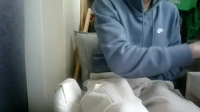 Snapshot of juju78jujuu chatting on February 27, 2026, 7:41 am juju78jujuu online show from February 27, 2026, 7:41 am