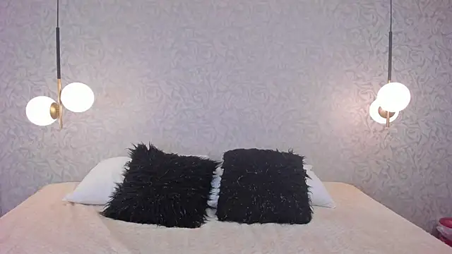 jazlin angels online show from October 5, 2025, 6:26 am