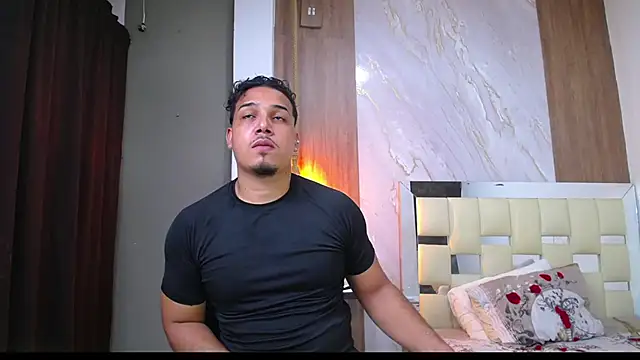 taylor collins  online show from October 10, 2025, 12:33 am