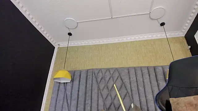 Snapshot of Boss_Domiinator chatting on November 30, 2025, 3:18 am Boss Domiinator online show from November 30, 2025, 3:18 am