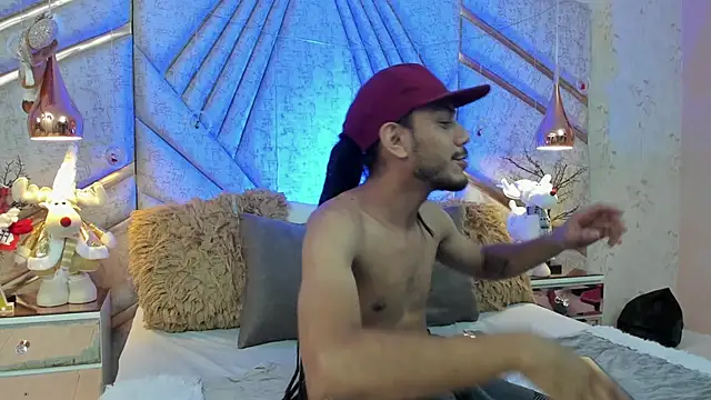 Boss Domiinator online show from December 20, 2025, 2:09 pm