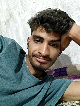 jitendra5834 online show from October 15, 2025, 5:43 pm