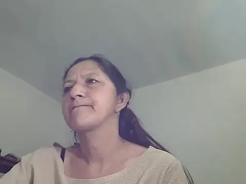 Snapshot of Lucy_Squirt69 chatting on October 18, 2025, 8:16 am Lucy Squirt69 online show from October 18, 2025, 8:16 am