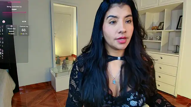 Snapshot of nina_moen chatting on November 16, 2025, 3:33 am nina moen online show from November 16, 2025, 3:33 am