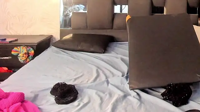 Snapshot of MissDiabla_ chatting on November 6, 2025, 11:53 pm MissDiabla online show from November 6, 2025, 11:53 pm