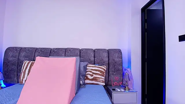 Snapshot of sweegirl69 chatting on November 27, 2025, 11:54 am sweegirl69 online show from November 27, 2025, 11:54 am