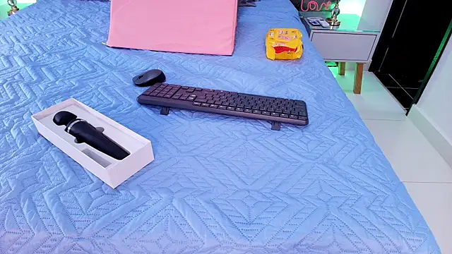 Snapshot of sweegirl69 chatting on November 13, 2025, 11:58 am sweegirl69 online show from November 13, 2025, 11:58 am