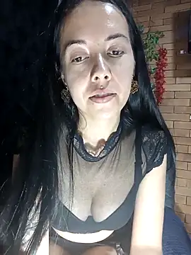 MiaForever1 online show from December 1, 2025, 12:00 am