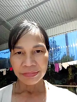 Snapshot of Ella3838 chatting on September 13, 2025, 11:21 am Ella3838 online show from September 13, 2025, 11:21 am
