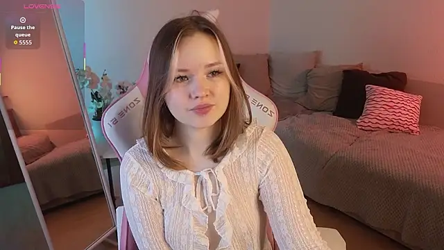 Sweetie Hope online show from February 8, 2026, 4:37 pm