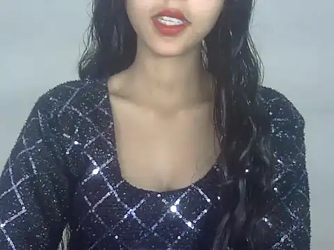 Snapshot of Saniya9B chatting on December 19, 2025, 2:19 pm Saniya9B online show from December 19, 2025, 2:19 pm