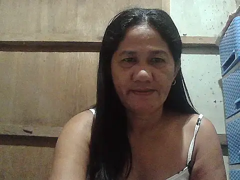 Snapshot of hotmama_063 chatting on June 23, 2026, 9:24 pm hotmama 063 online show from June 23, 2026, 9:24 pm