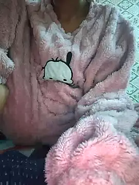 Snapshot of Aidakhan1212 chatting on January 10, 2026, 4:46 pm Aidakhan1212 online show from January 10, 2026, 4:46 pm