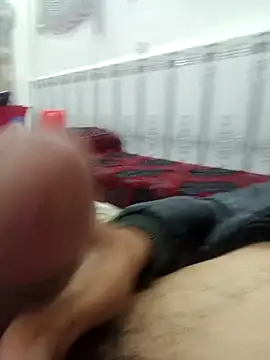 Snapshot of Ranehrabeh chatting on October 29, 2025, 5:01 pm Ranehrabeh online show from October 29, 2025, 5:01 pm