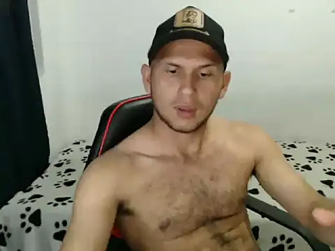 Snapshot of maik_135 chatting on October 19, 2025, 4:48 am maik 135 online show from October 19, 2025, 4:48 am