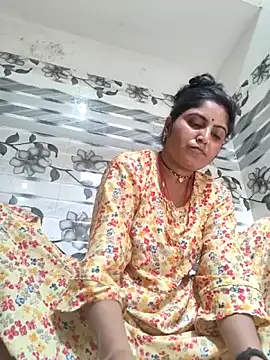 LUCKY cut online show from April 26, 2026, 4:21 am