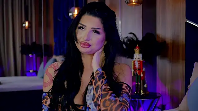 KylieKroftt online show from December 21, 2025, 10:21 pm