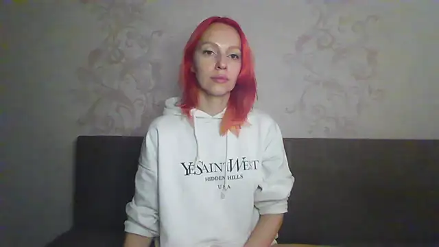 Snapshot of MashaSwan9977 chatting on October 21, 2025, 10:36 am MashaSwan9977 online show from October 21, 2025, 10:36 am