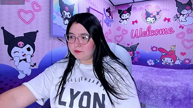 Snapshot of Dulce_meow chatting on January 6, 2026, 11:47 am Dulce meow online show from January 6, 2026, 11:47 am