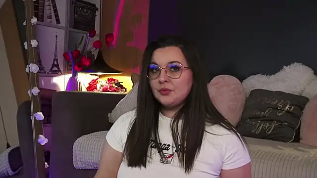 Mia Swano online show from March 30, 2026, 12:34 am