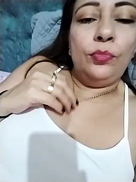  tetas 92 online show from October 11, 2025, 12:17 pm