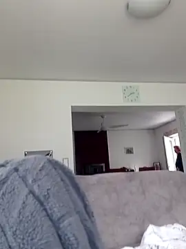 Oldmenhot66 online show from September 17, 2025, 12:40 pm