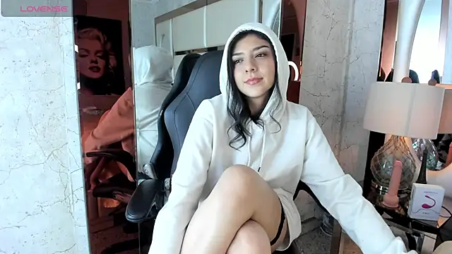 Snapshot of Ely09_ chatting on February 24, 2026, 2:07 pm Ely09 online show from February 24, 2026, 2:07 pm