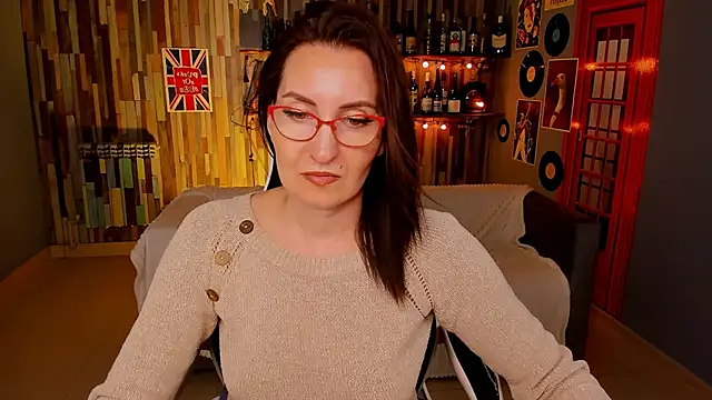 UnaTerra online show from April 6, 2026, 6:14 am