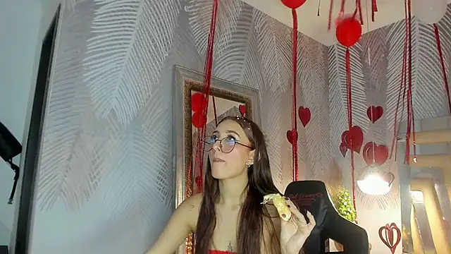 ValerySkinnyy online show from February 15, 2026, 2:56 am