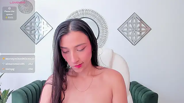 Kristen Rousse online show from September 20, 2025, 8:47 pm