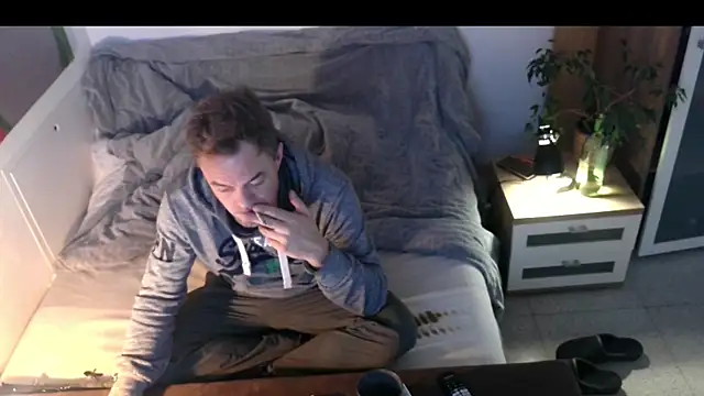 EdelHolz91 online show from November 21, 2025, 1:10 pm