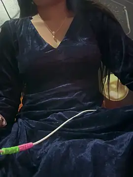 Snapshot of Sexylella143 chatting on November 22, 2025, 1:54 pm Sexylella143 online show from November 22, 2025, 1:54 pm