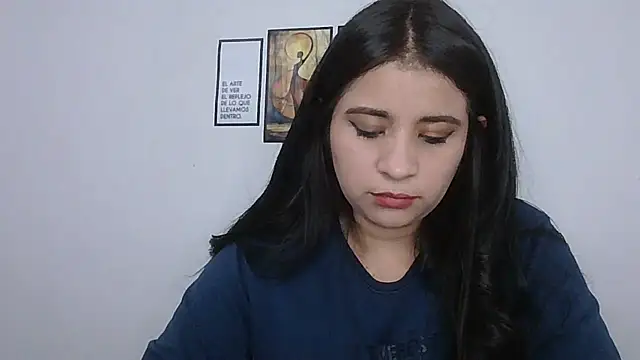 ValerieLove  online show from February 13, 2026, 9:59 pm