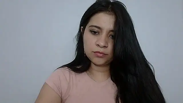 Snapshot of ValerieLove_ chatting on March 25, 2026, 10:52 pm ValerieLove online show from March 25, 2026, 10:52 pm